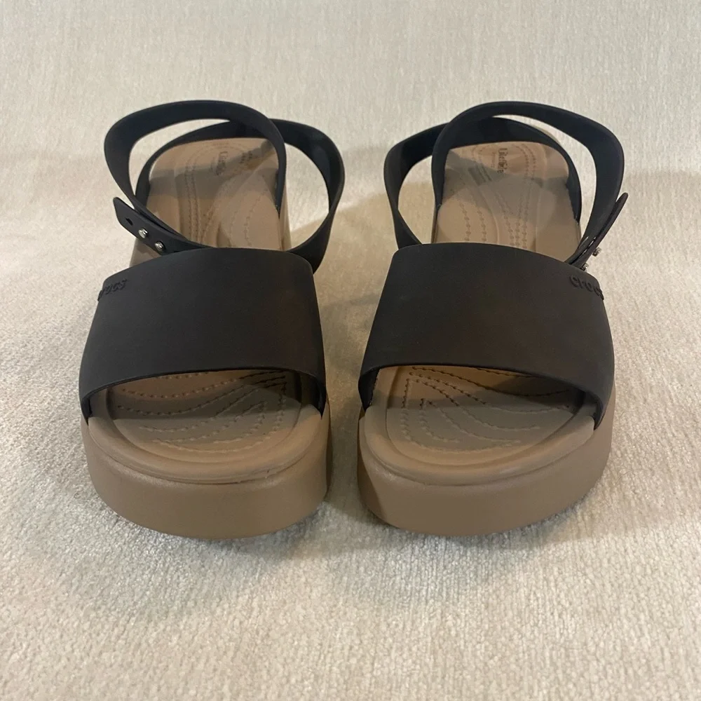 CROCS Brooklyn Wedge Sandals Women's Black and Tan - Picture 2 of 6